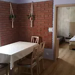 Lejlighed Stacja *